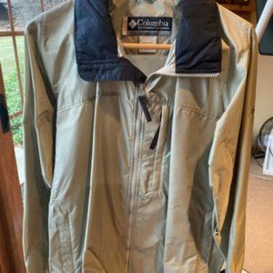 Columbia XCO Packable Hooded Rain Jacket Lightweight Windbreaker Men's Med MINT